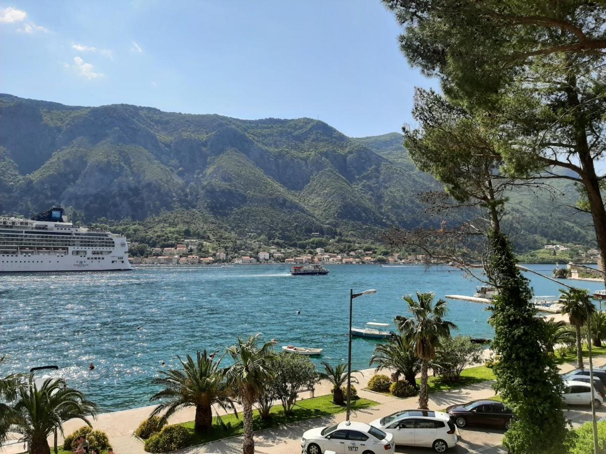 Luxury Flat With Amazing View Ines Apartment Kotor Luaran gambar